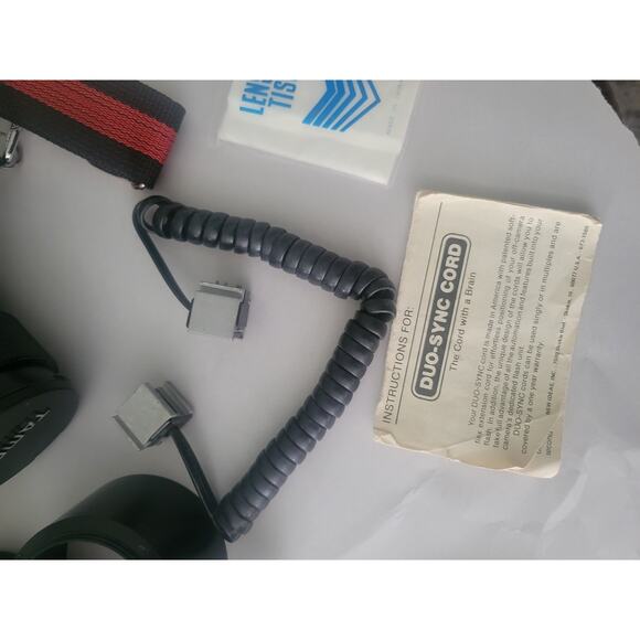 Fuji AX Multi Program Camera, Tamron lenses, smart cord, rewinder, flash. - Picture 7 of 16